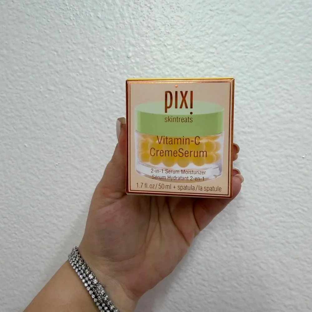 NEW Pixi Beauty Vitamin-C CremeSerum